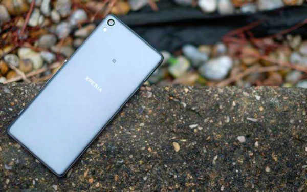 Обзор Sony Xperia XA &ndash; Красивый и доступный смартфон от Sony