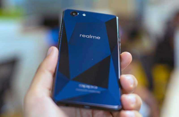 Обзор Oppo Realme 1: хороший и недорогой телефон