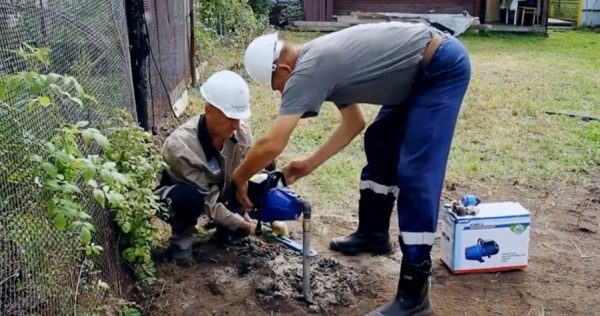 Самовсасывающий насос для воды: разновидности, преимущества, установка и подключение Самовсасывающий насос для воды: разновидности, преимущества, установка и подключение