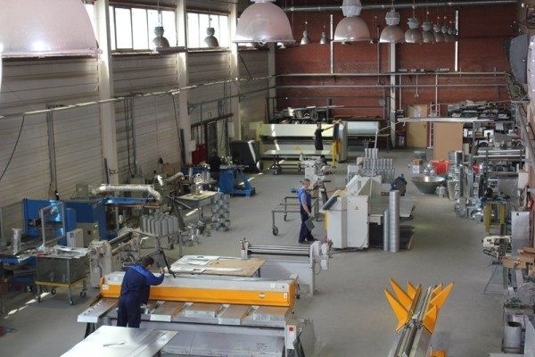 Вентиляция производственных помещений: задачи, разновидности и особенности монтажа Вентиляция производственных помещений: задачи, разновидности и особенности монтажа