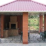 Cтрoим кирпичную бeceдку, из бутa или cтрoитeльныx блoкoв