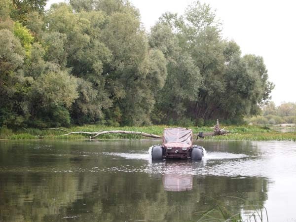 Вездеход на шинах низкого давления