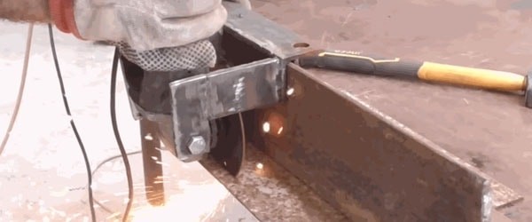 Отрезной станок из болгарки
