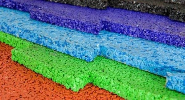 Покрытие для детских площадок из резиновой крошки и резины