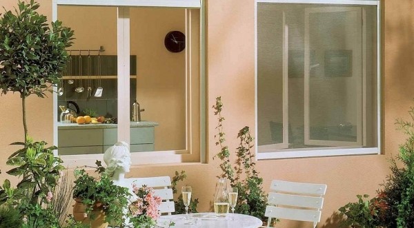 6 предметов в каждом доме, которые можно и нужно почистить летом