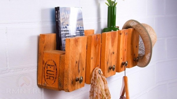 





Простые DIY-проекты из кусочков старых досок



