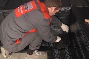 Гидроизоляция фундамента своими руками: нужно ли ее делать каждому владельцу дома