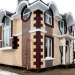 Фото кирпичных домов и коттеджей &mdash; выбираем фасад