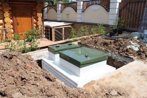Устройство септика для частного дома: виды, особенности, монтаж Устройство септика для частного дома: виды, особенности, монтаж