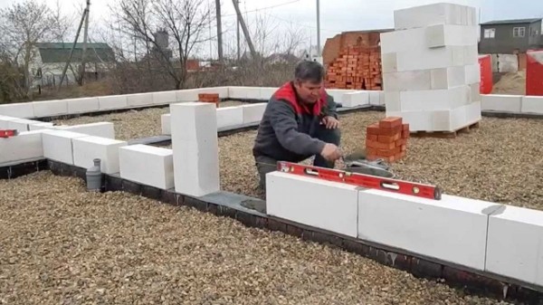 Газоблоки &ndash; размеры и цены за штуку, виды и характеристики
