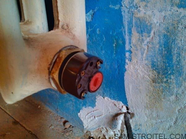 Обогреватель из чугунной батареи