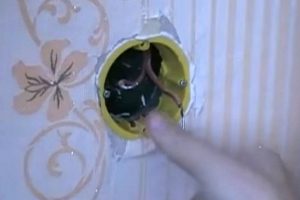 Как починить розетку: чиним розетку в стене, видео с советами электрика