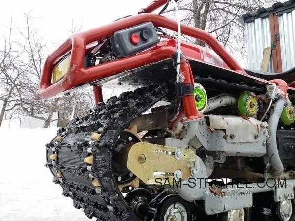 Гусеничный мотовездеход