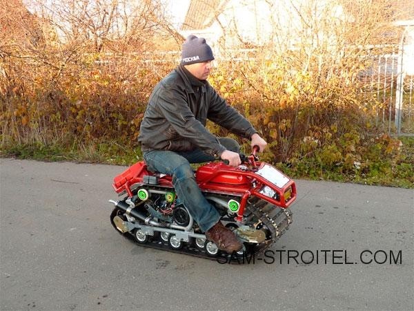 Гусеничный мотовездеход