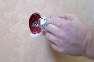 Как подключить розетку: подключаем правильно провода к розетке по схеме