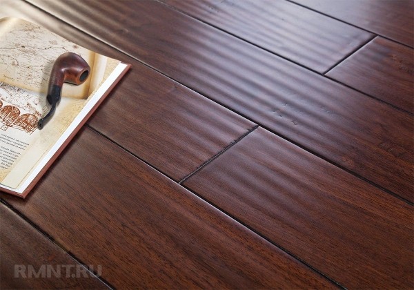 Плюсы и минусы пола из массивной доски
Плюсы и минусы пола из массивной доски