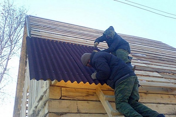 Как крепить ондулин на крышу своими руками: технология укладки
