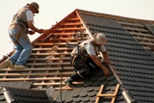 Как сделать крышу на пристройке к дому: пошаговая инструкция + фото
