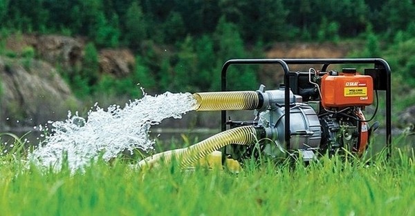 Какую мотопомпу выбрать для перекачки воды и на какие ключевые характеристики нужно обязательно обратить внимание Какую мотопомпу выбрать для перекачки воды и на какие ключевые характеристики нужно обязательно обратить внимание