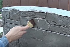 Облицовка цоколя дома искусственным камнем своими руками: пошаговая инструкция с фото
