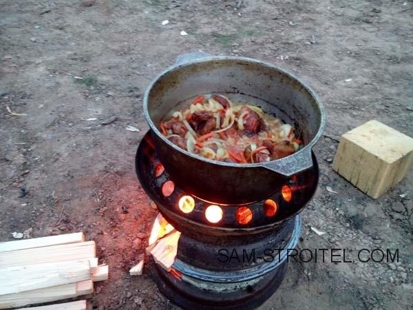 Печь для казана из колёсных дисков