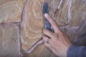 Облицовка цоколя дома искусственным камнем своими руками: пошаговая инструкция с фото