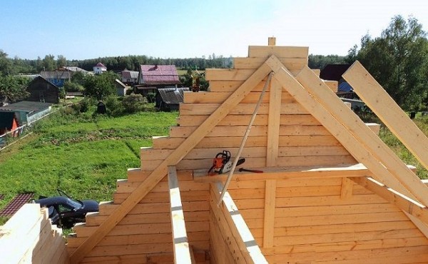 Как сделать фронтон двухскатной крыши: разновидности, инструкция по возведению Как сделать фронтон двухскатной крыши: разновидности, инструкция по возведению