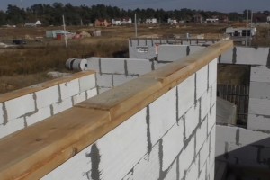 Установка стропил двухскатной крыши своими руками: пошаговая инструкция Установка стропил двухскатной крыши своими руками: пошаговая инструкция