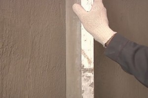 Самостоятельная гидроизоляция фундамента рулонными материалами: цена, пошаговая инструкция Самостоятельная гидроизоляция фундамента рулонными материалами: цена, пошаговая инструкция