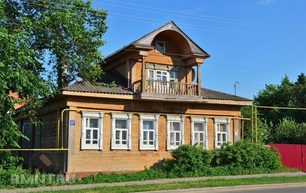 





Частные дома с&nbsp;мезонинами: особенности, плюсы, примеры



