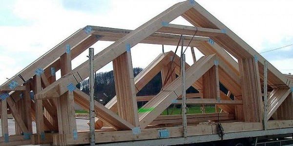 Сращивание стропил в районе конька: способы монтажа Сращивание стропил в районе конька: способы монтажа