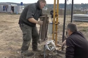 Ручной насос для воды из скважины: обзор моделей и цена