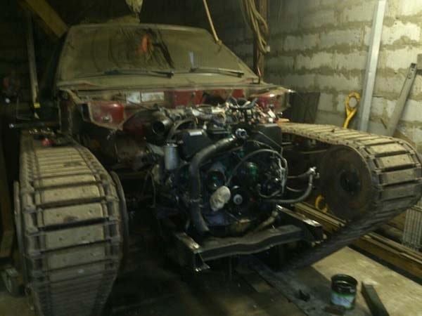 Самодельный гусеничный вездеход Танк V8