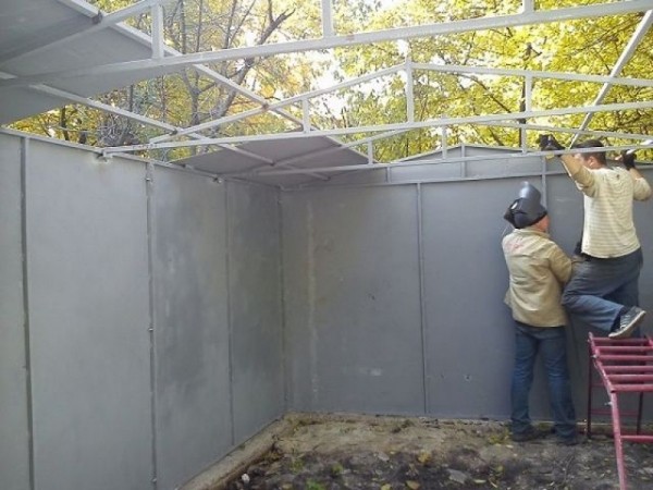 Металлический гараж своими руками: инструкция по сборке, чертежи