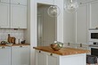 Белая кухня с белой столешницей: 5 вариантов оформления и 50 фото 