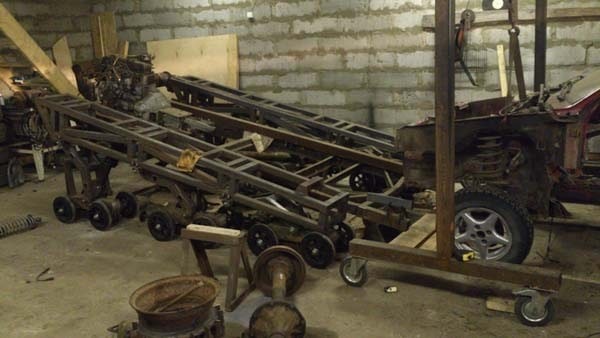 Самодельный гусеничный вездеход Танк V8
