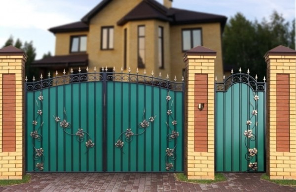Какие ворота выбрать для частного дома? Какие ворота выбрать для частного дома?