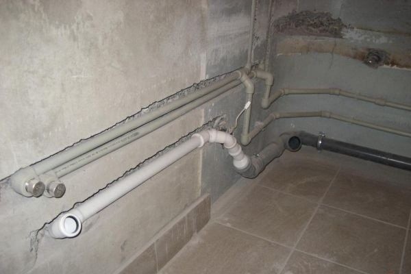 Водопровод в квартире: как самостоятельно поменять трубы
