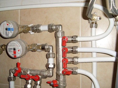Водопровод из полипропилена своими руками: экспресс-методика прокладки труб