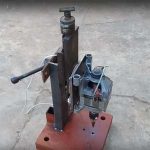 Сделал самодельный сверлильный станок с двигателем от стиральной машины