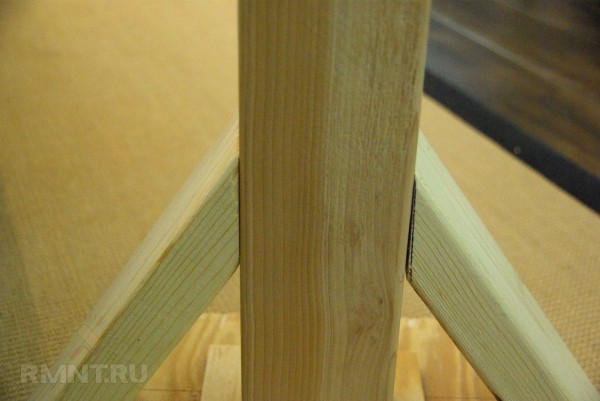 





Деревянная вешалка для одежды своими руками



