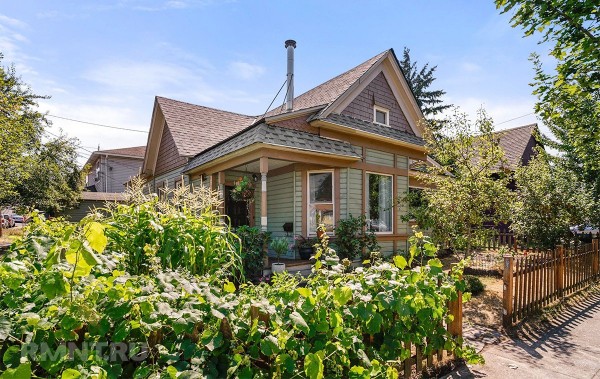 





Дома в&nbsp;стиле Cottagecore: фотоподборка




