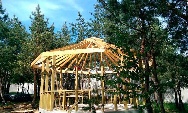Беседка своими руками из дерева 20 фото