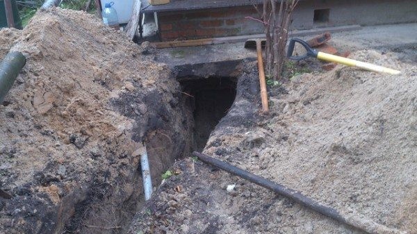 Монтаж водопровода на даче: сложные моменты реализации относительно простого проекта Монтаж водопровода на даче: сложные моменты реализации относительно простого проекта