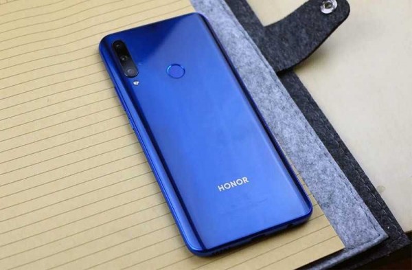 Обзор Honor 9X: роскошный вид и знакомые компоненты Обзор Honor 9X: роскошный вид и знакомые компоненты