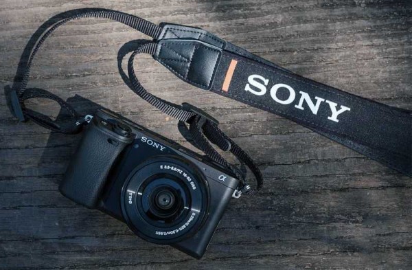 Обзор Sony A6400: беззеркальная камера с лучшим автофокусом Обзор Sony A6400: беззеркальная камера с лучшим автофокусом