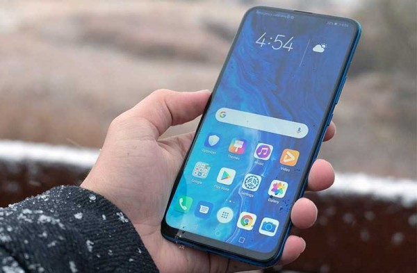 Обзор Honor 9X: роскошный вид и знакомые компоненты Обзор Honor 9X: роскошный вид и знакомые компоненты