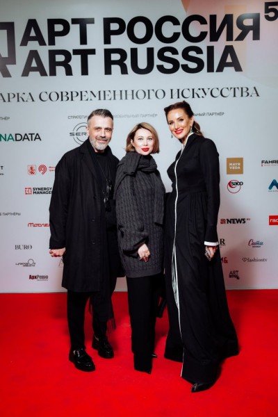В Москве завершилась пятая, юбилейная российская ярмарка современного искусства Art Russia / «Арт Россия» 2024 В Москве завершилась пятая, юбилейная российская ярмарка современного искусства Art Russia / «Арт Россия» 2024