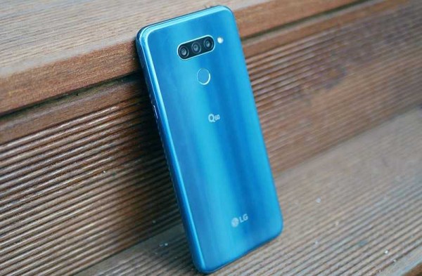 Обзор LG Q60: смартфон с проблемами и завышенной ценой Обзор LG Q60: смартфон с проблемами и завышенной ценой