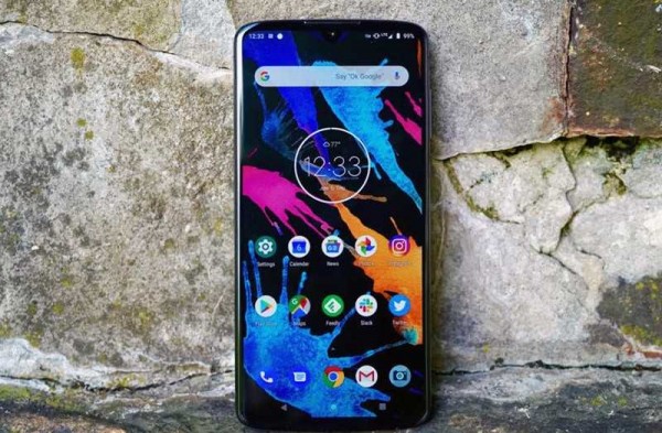 Обзор Moto Z4: обновлённый флагманский телефон с 5G